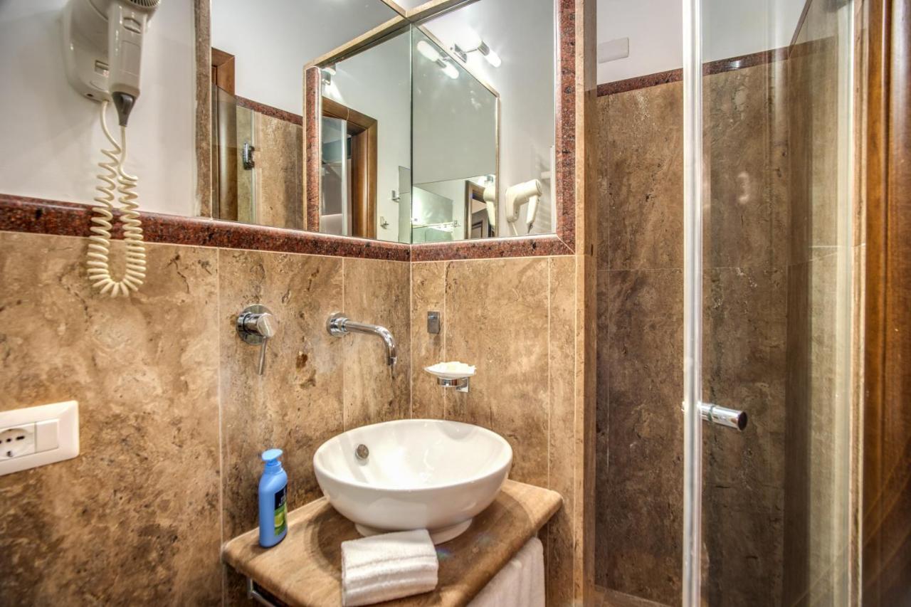 Casa Leonetto Apartment โรม ภายนอก รูปภาพ
